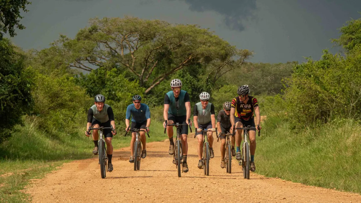 uganda cylcing safaris