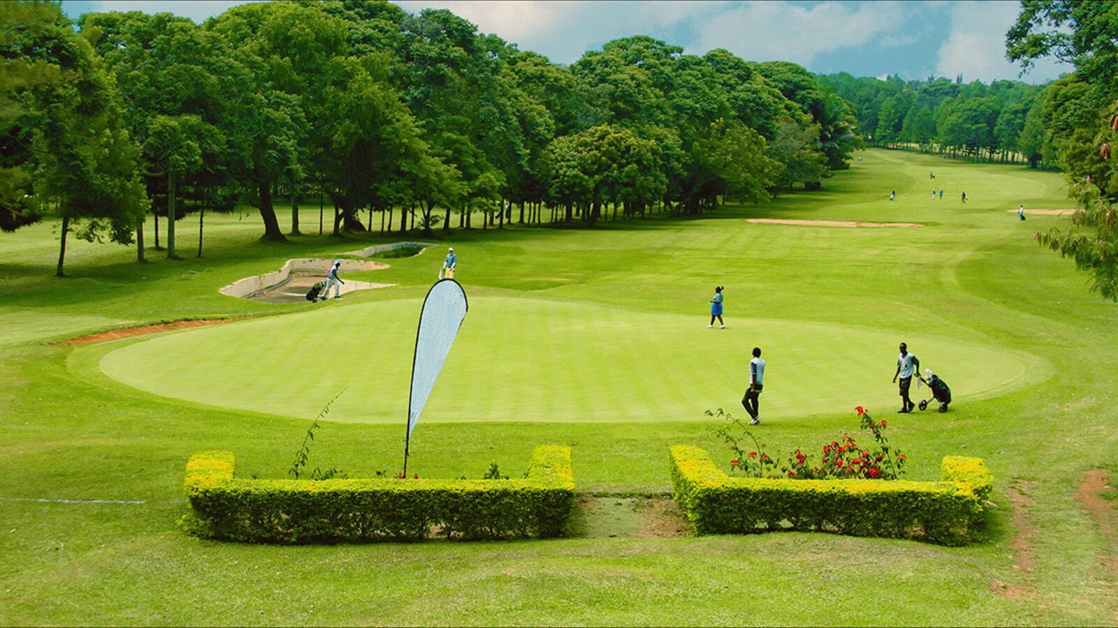 Golf and Gorilla Tour in Uganda