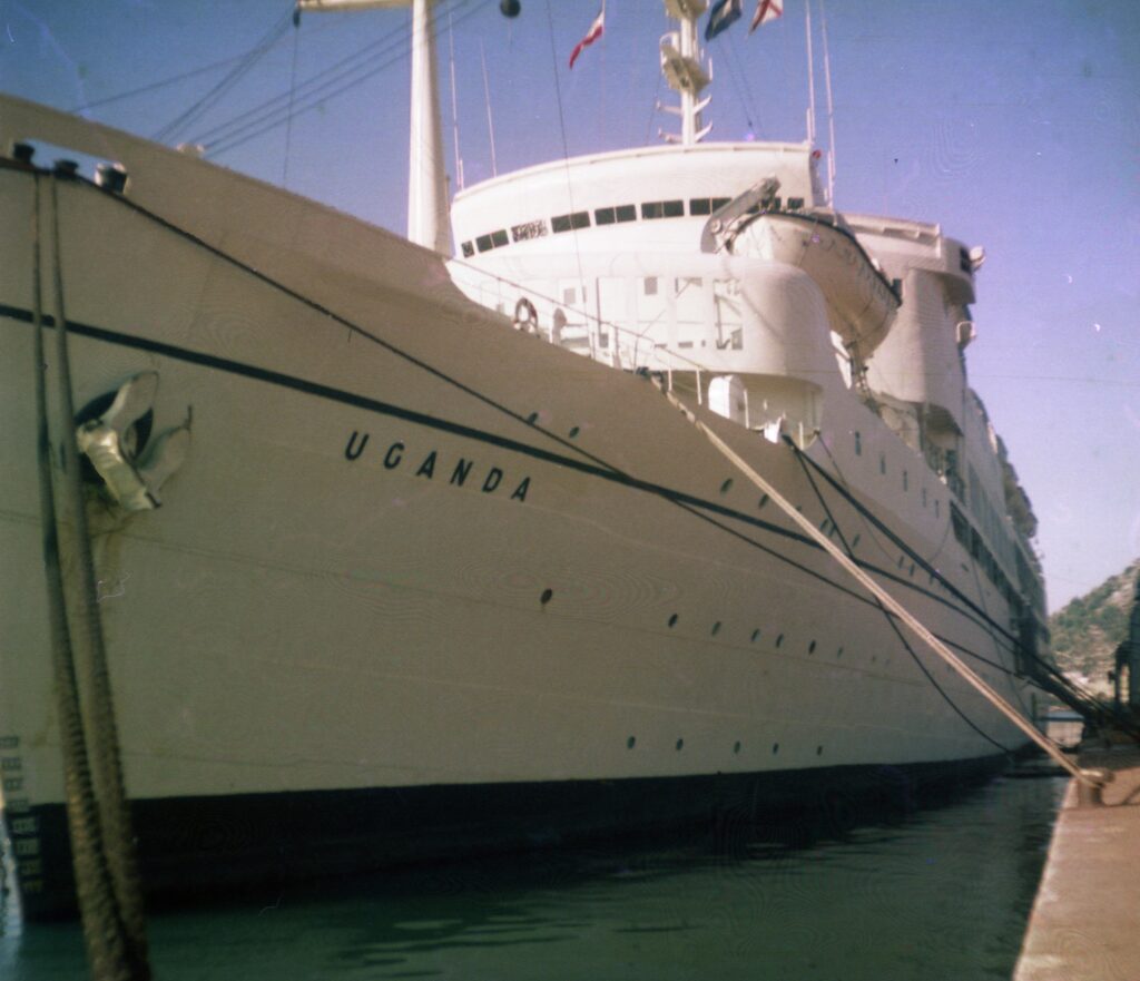 Key Species In Bwindi &Amp; Mgahinga 151 Key Species in Bwindi & Mgahinga