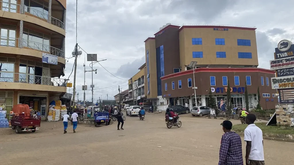 Street in Kizungu, Mbarara City